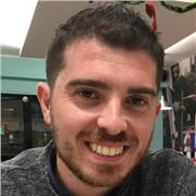 Insegnante di lingua tedesca ( e inglese) impartisce lezioni ad alunni delle scuole medie e superiori